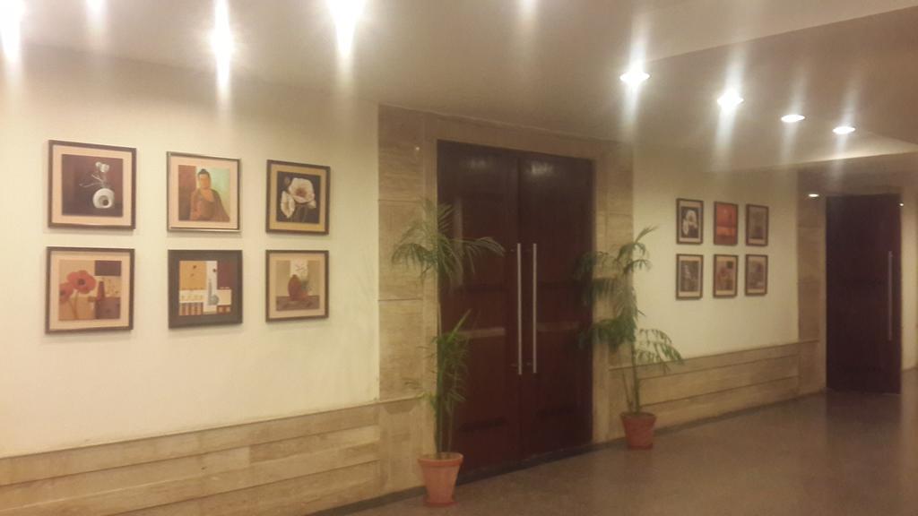 Corporate Regency Hotel Ню Делхи Екстериор снимка