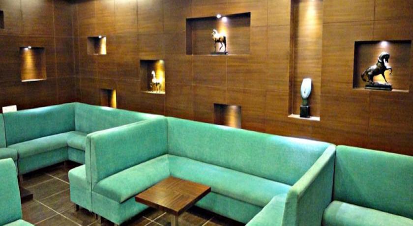 Corporate Regency Hotel Ню Делхи Екстериор снимка